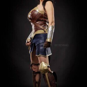 Full Wonder Woman cosplay costume set Top, Skirt, Tiara, Boot covers, Lasso Sz.L